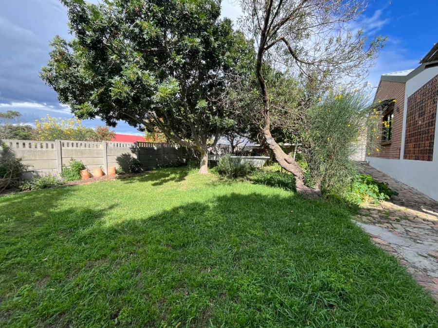2 Bedroom Property for Sale in Fisherhaven Western Cape